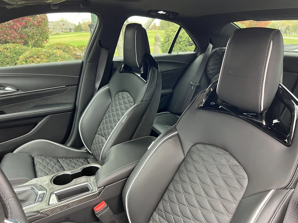 2022 Cadillac CT4-V Blackwing - Image 29 of 31
