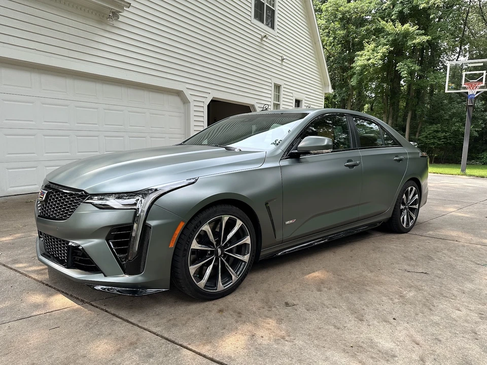 2022 Cadillac CT4-V Blackwing - Image 2 of 31