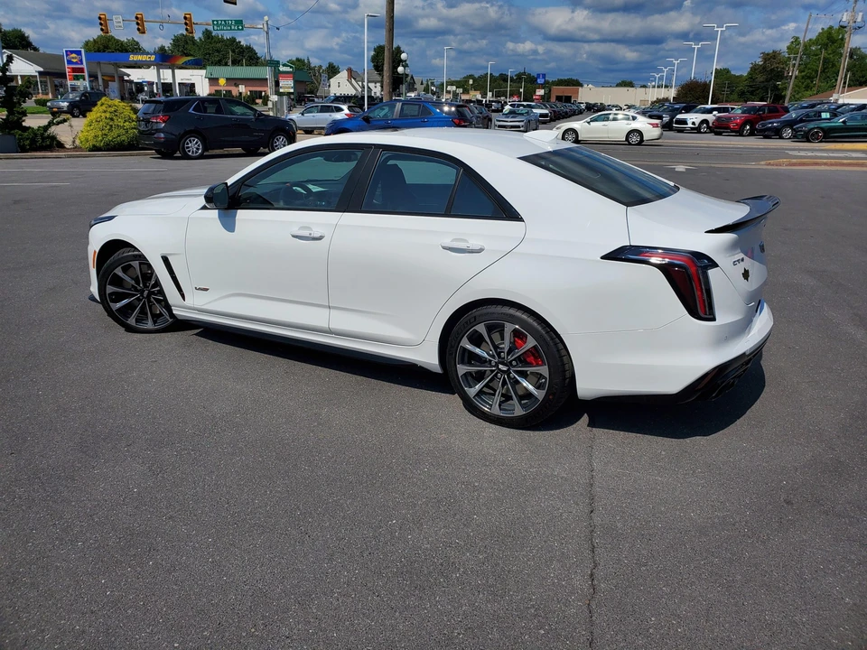 2022 Cadillac CT4-V Blackwing - Image 7 of 31