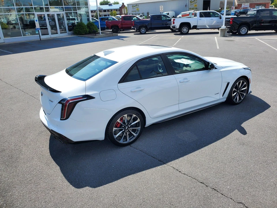 2022 Cadillac CT4-V Blackwing - Image 17 of 31