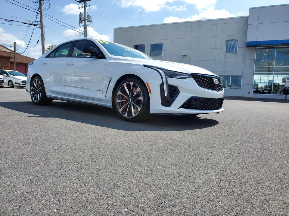2022 Cadillac CT4-V Blackwing - Image 24 of 31