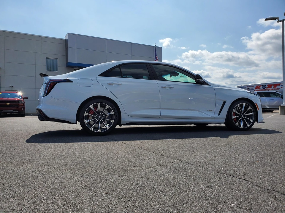2022 Cadillac CT4-V Blackwing - Image 19 of 31