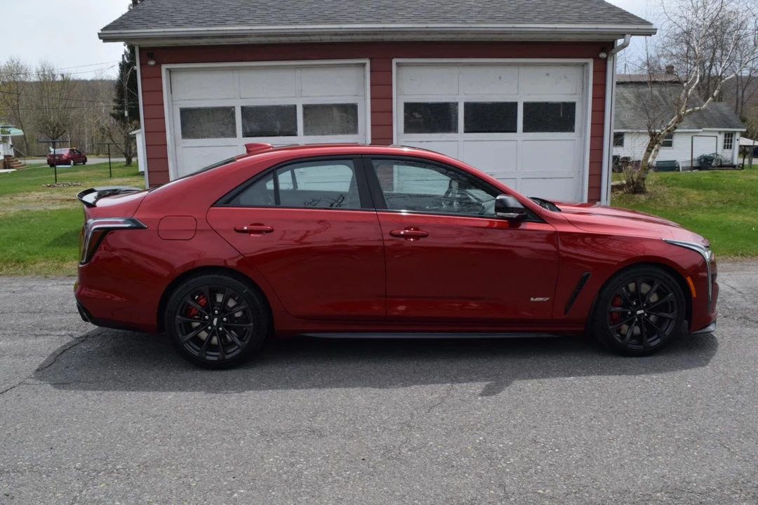2022 Cadillac CT4-V Blackwing - Image 4 of 31