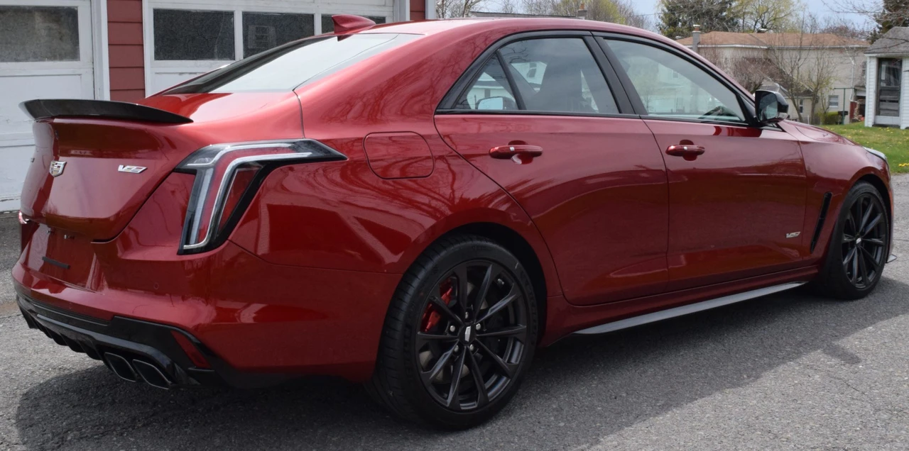 2022 Cadillac CT4-V Blackwing - Image 28 of 31
