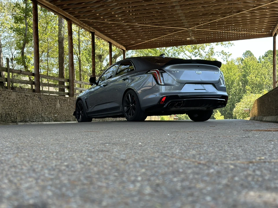 2022 Cadillac CT4-V Blackwing - Image 28 of 31