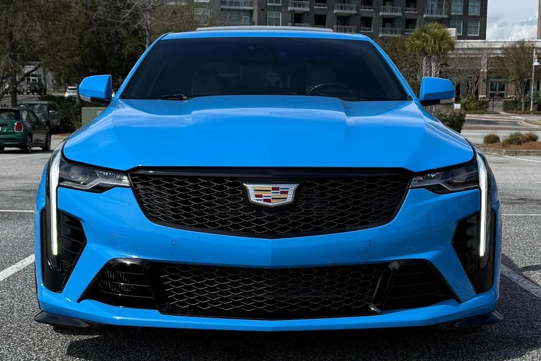 2022 Cadillac CT4-V Blackwing - Image 2 of 15