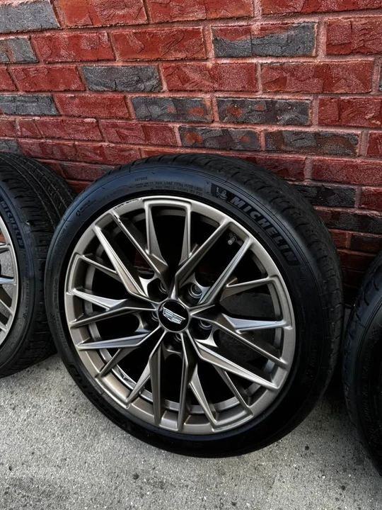 2022 Cadillac CT4-V Blackwing - Image 2 of 8