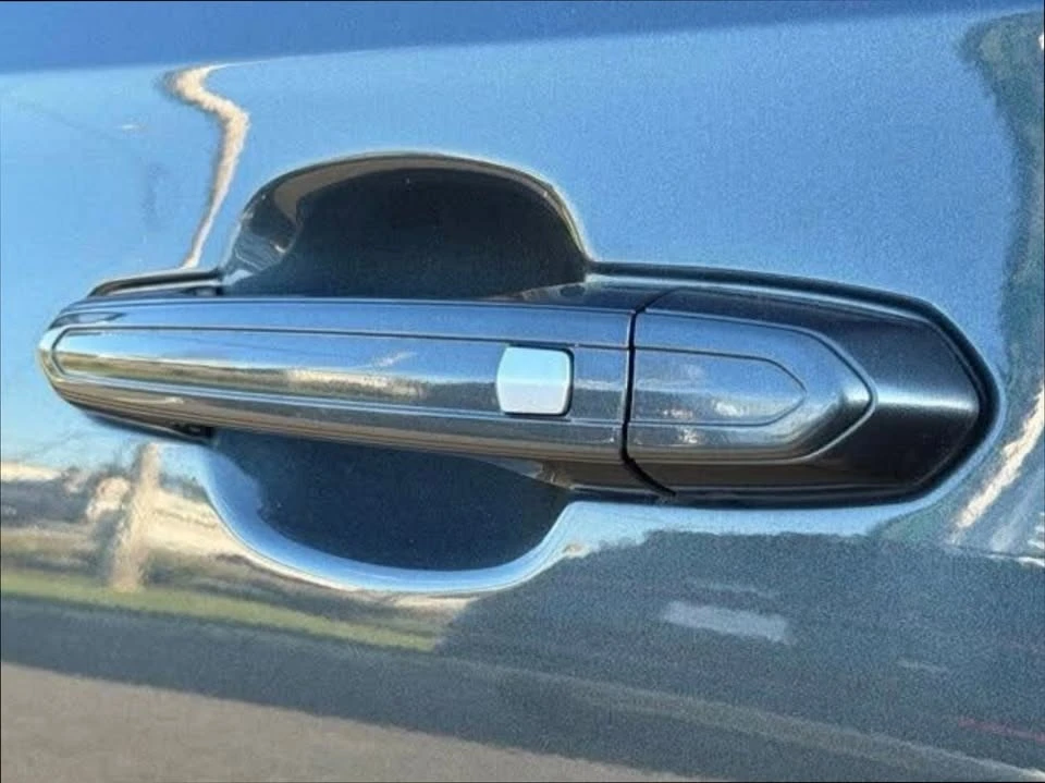 2022 Cadillac CT4-V Blackwing - Image 10 of 17