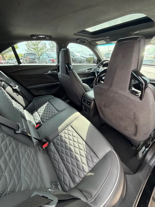 2022 Cadillac CT4-V - Image 8 of 15