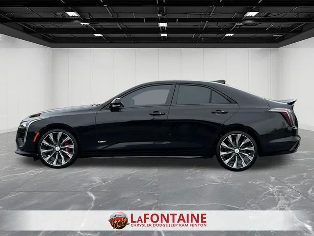 2022 Cadillac CT4-V - Image 2 of 20
