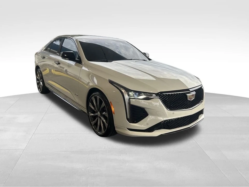 2022 Cadillac CT4-V - Image 2 of 12