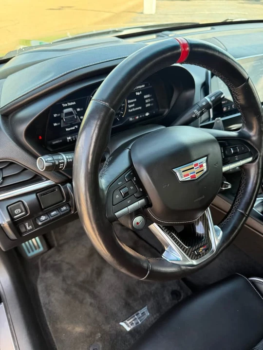 2022 Cadillac - Image 14 of 14
