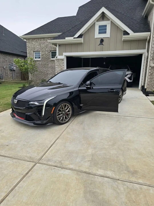 2022 Cadillac CT4-V Blackwing - Image 2 of 5