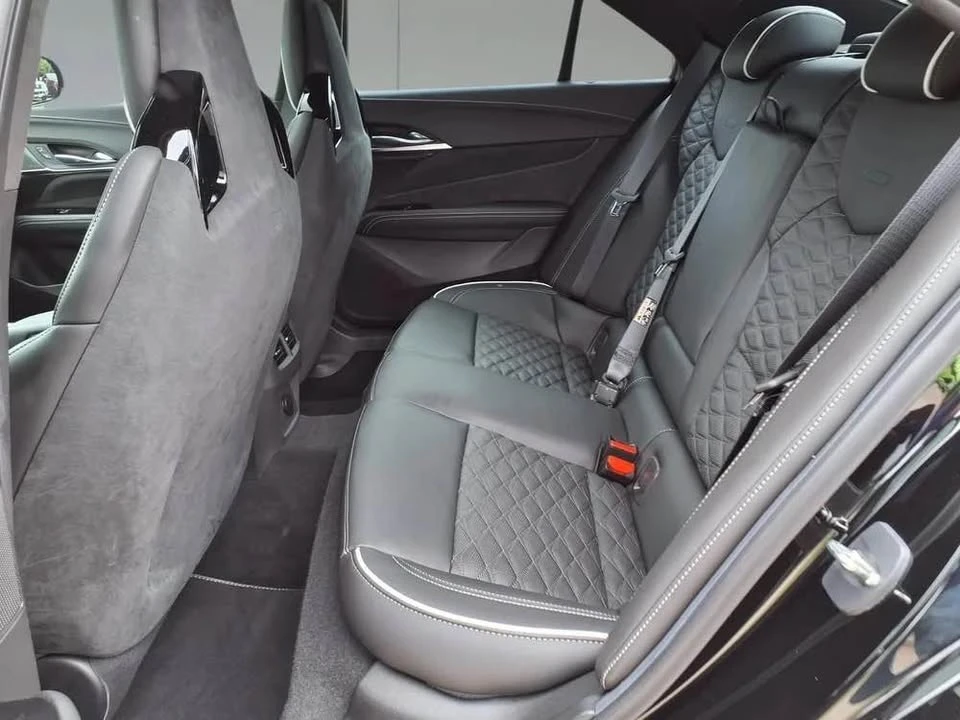 2022 Cadillac - Image 13 of 13