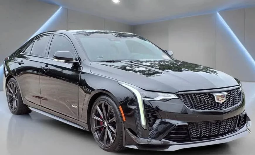 2022 Cadillac - Image 3 of 13