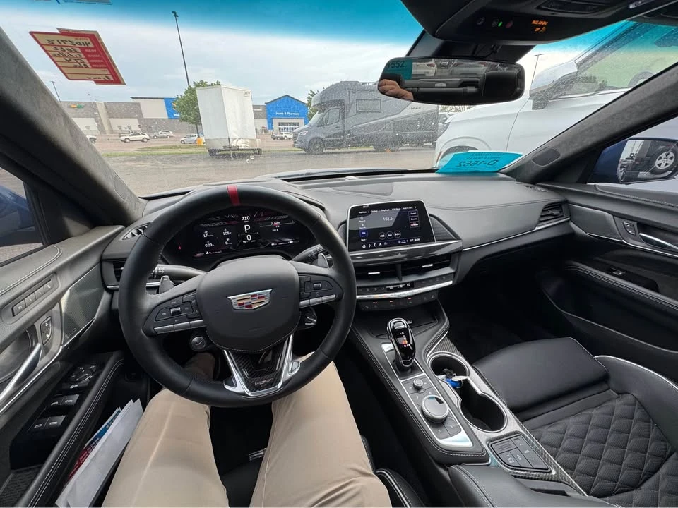 2022 Cadillac CT4-V Blackwing - Image 12 of 17