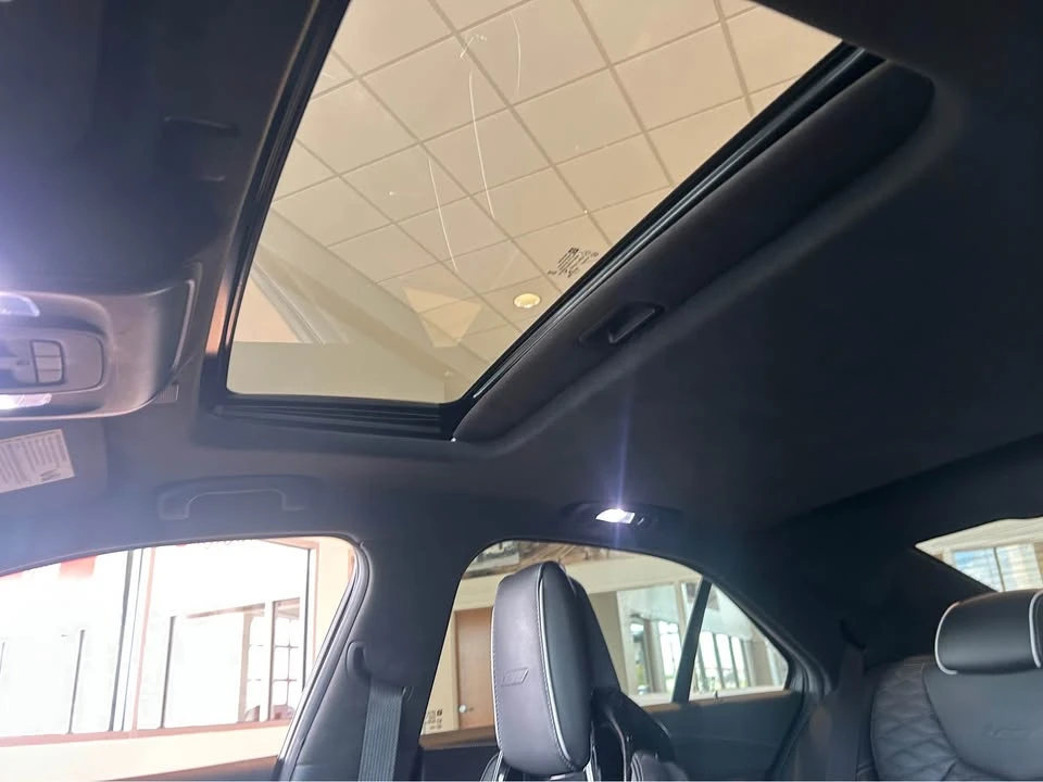 2022 Cadillac CT4-V Blackwing - Image 12 of 13
