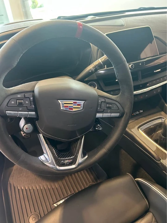 2022 Cadillac CT4-V Blackwing - Image 10 of 13