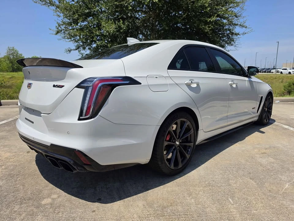 2022 Cadillac CT4-V Blackwing - Image 4 of 8