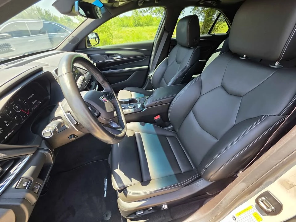 2022 Cadillac CT4-V Blackwing - Image 5 of 8