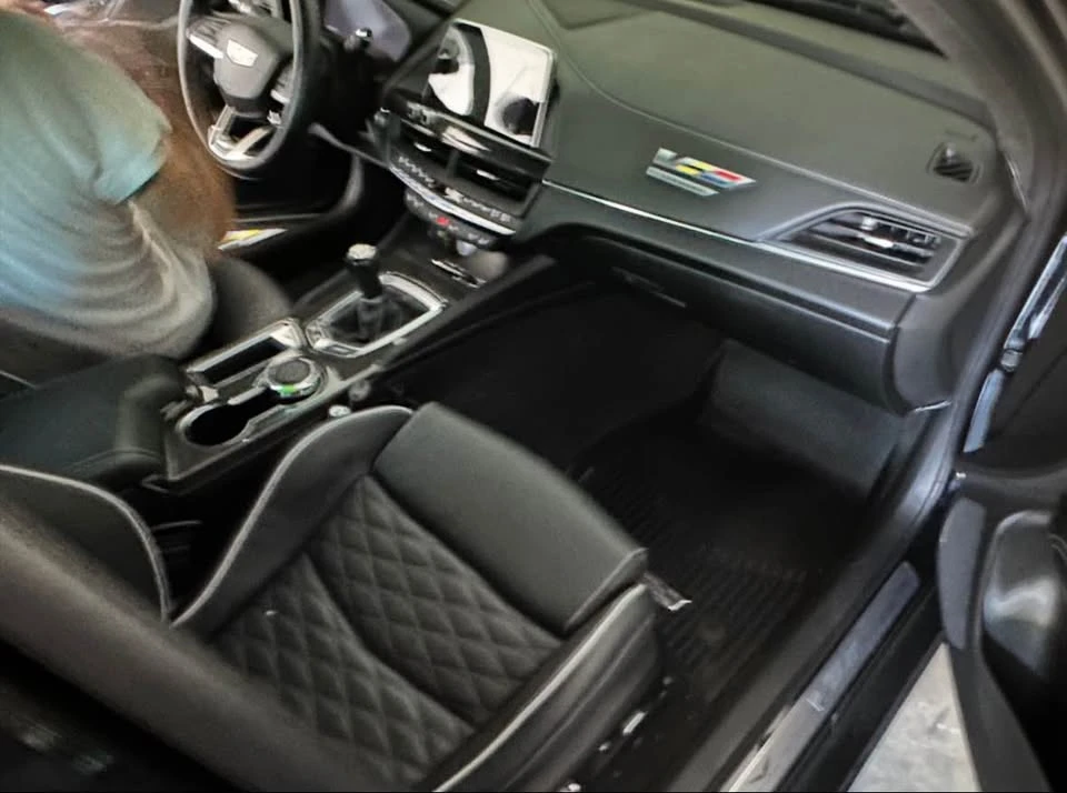 2022 Cadillac CT4-V Blackwing - Image 3 of 5