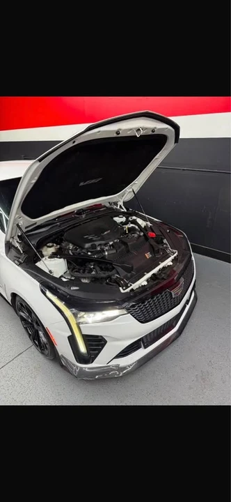 2022 Cadillac CT4-V Blackwing - Image 16 of 18