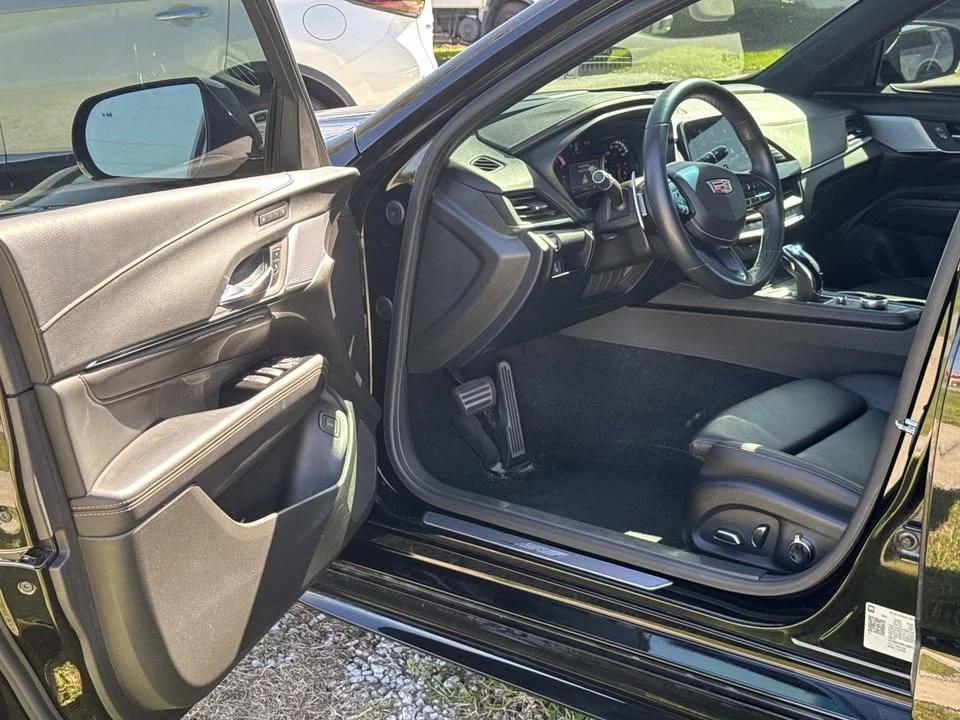 2022 Cadillac CT4-V - Image 7 of 8