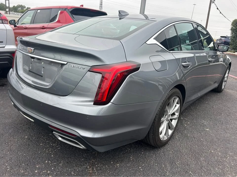 2022 Cadillac CT5 - Image 5 of 9
