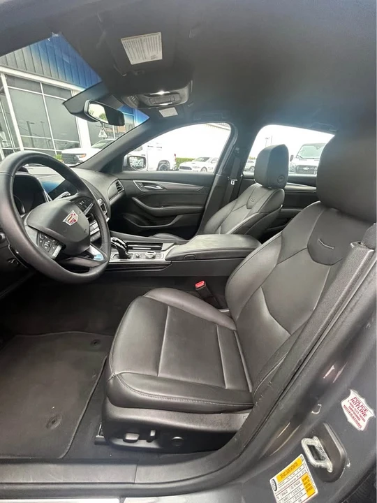 2022 Cadillac CT5 - Image 8 of 9