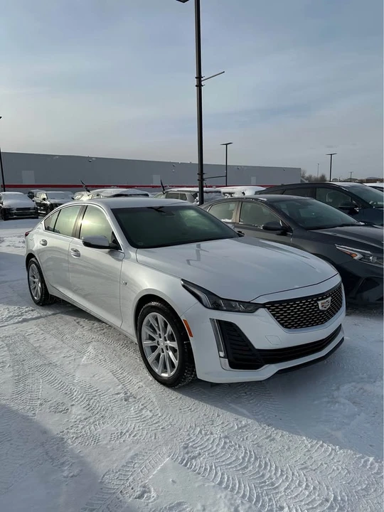 2022 Cadillac CT5 - Image 5 of 6