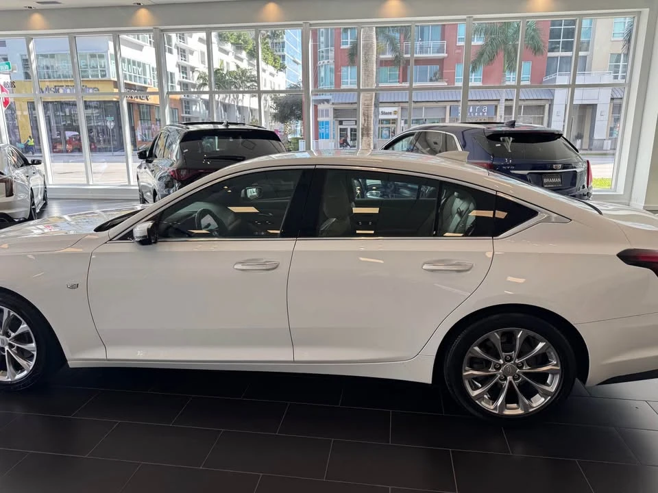 2022 Cadillac CT5 - Image 7 of 8