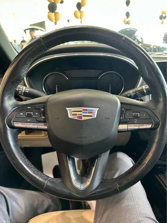 2022 Cadillac CT5 - Image 8 of 11
