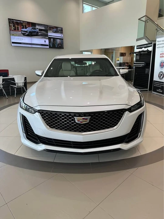 2022 Cadillac CT5 - Image 3 of 11
