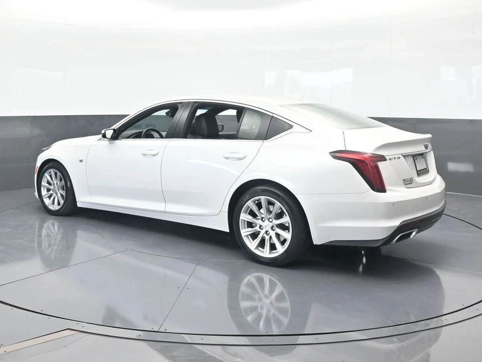 2022 Cadillac CT5 - Image 5 of 12
