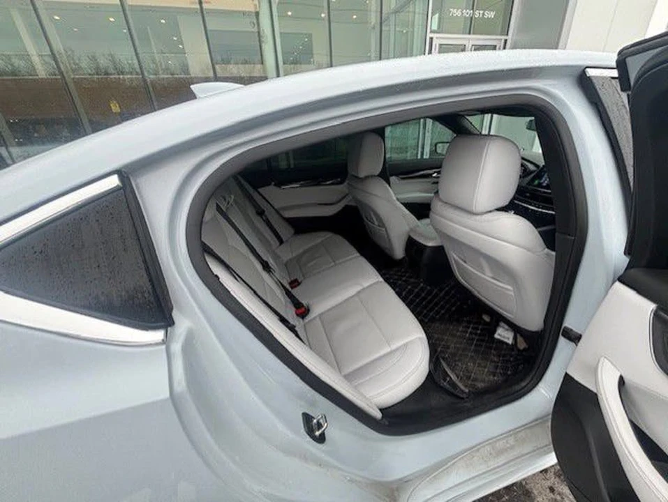 2022 Cadillac CT5 - Image 6 of 6