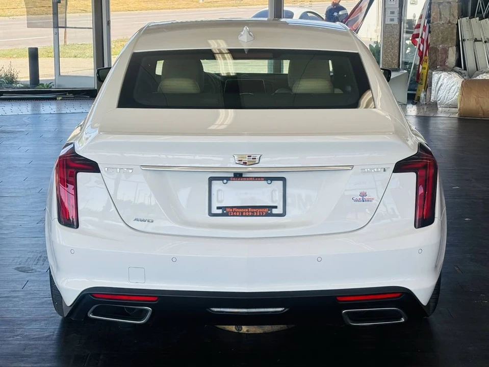 2022 Cadillac CT5 - Image 8 of 31