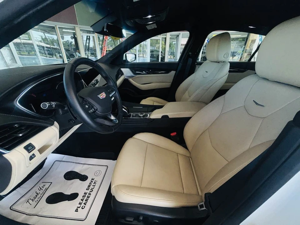 2022 Cadillac CT5 - Image 29 of 31