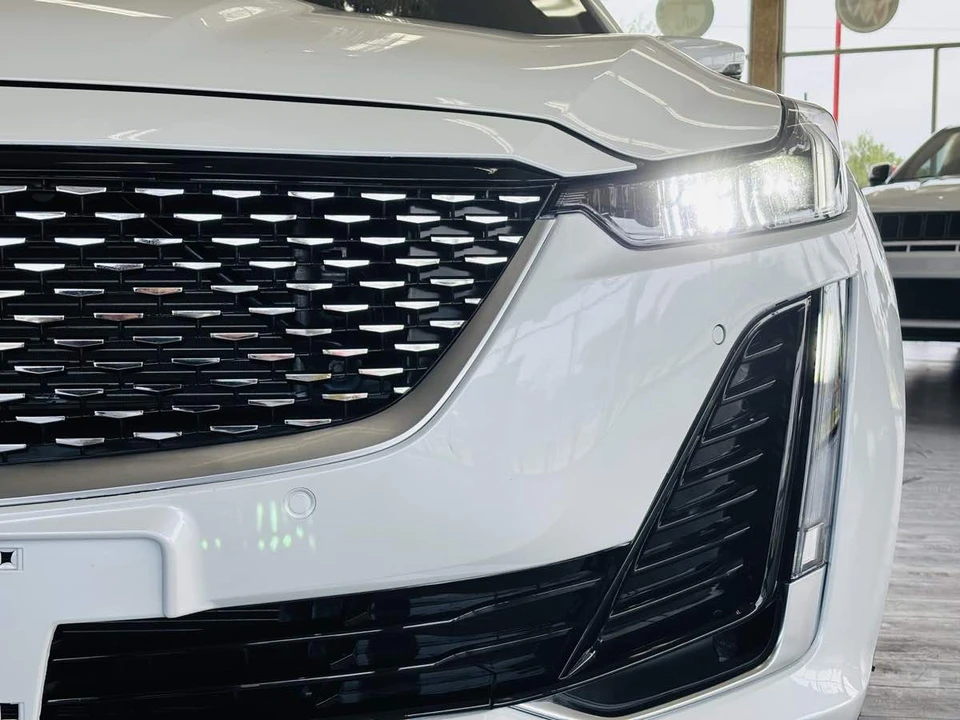 2022 Cadillac CT5 - Image 21 of 31