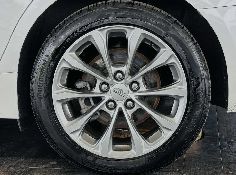 2022 Cadillac CT5 - Image 29 of 31