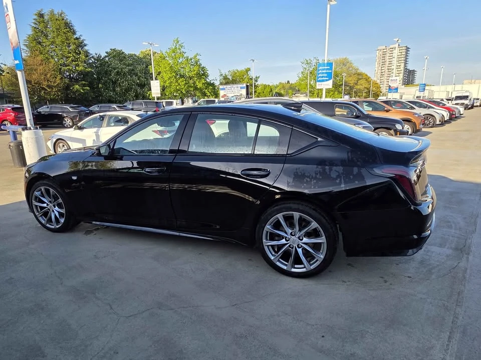 2022 Cadillac CT5 - Image 4 of 21