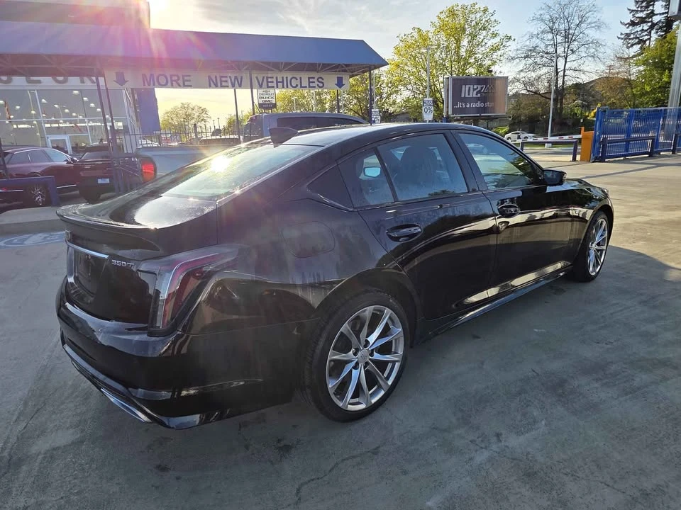 2022 Cadillac CT5 - Image 8 of 21