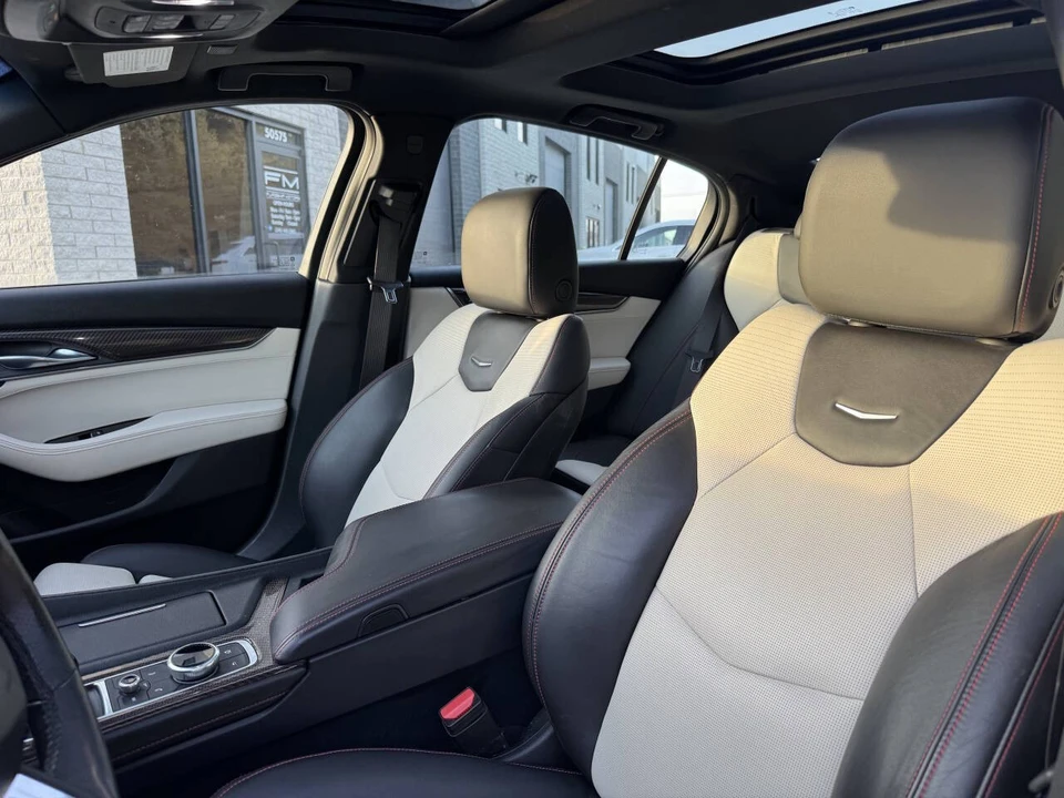 2022 Cadillac CT5 - Image 10 of 19