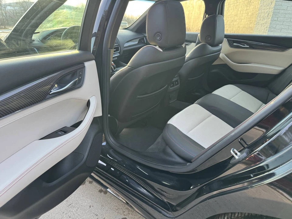 2022 Cadillac CT5 - Image 11 of 19