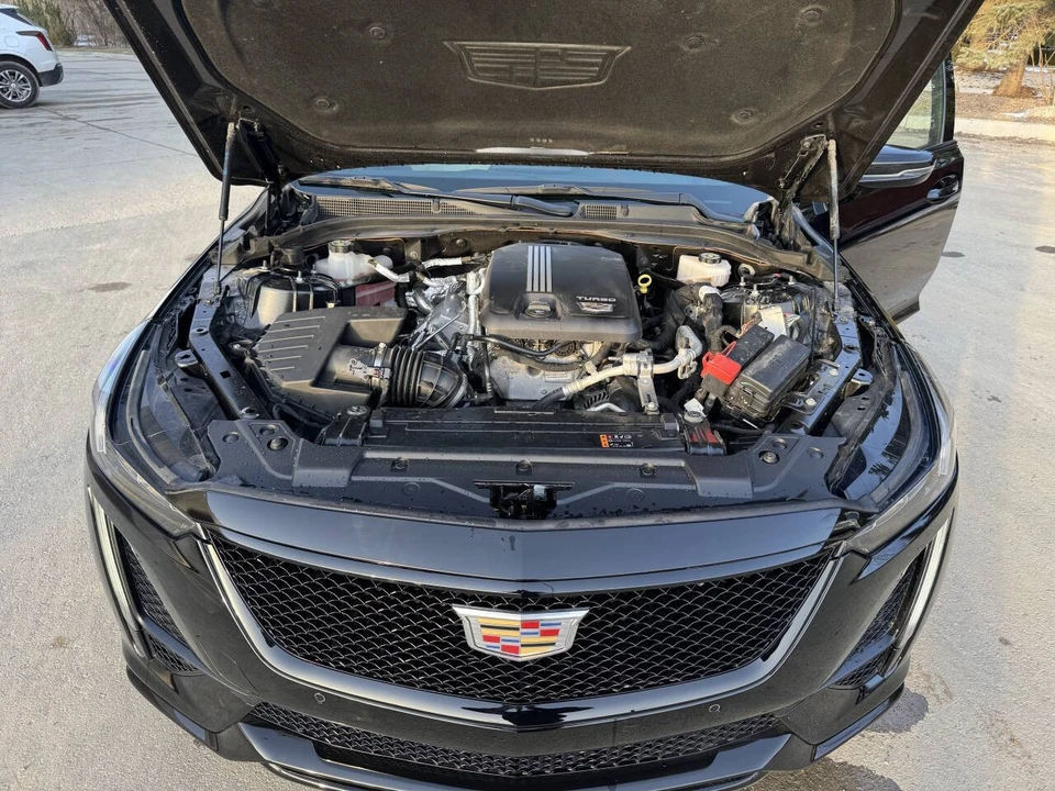 2022 Cadillac CT5 - Image 16 of 19