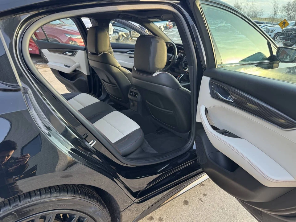 2022 Cadillac CT5 - Image 17 of 19