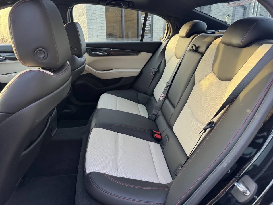 2022 Cadillac CT5 - Image 13 of 19