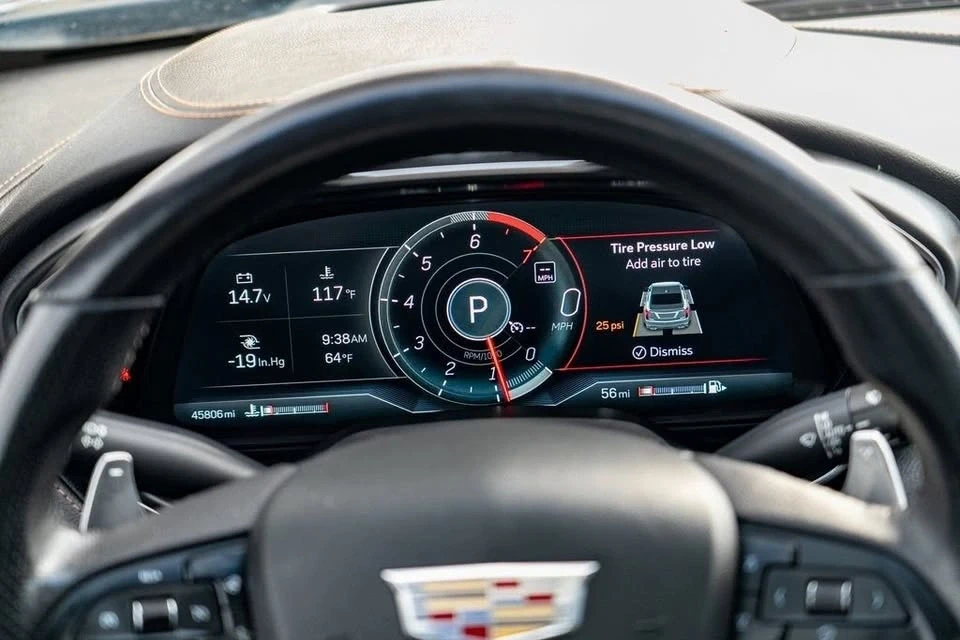 2022 Cadillac CT5 - Image 11 of 17