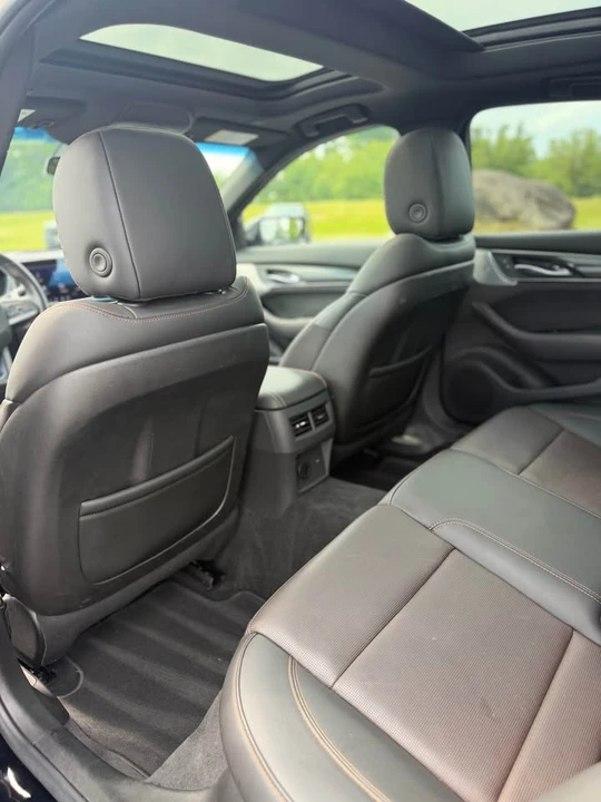 2022 Cadillac CT5 - Image 7 of 8