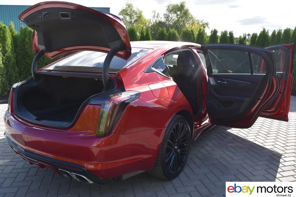2022 Cadillac CT5-V - Image 19 of 21