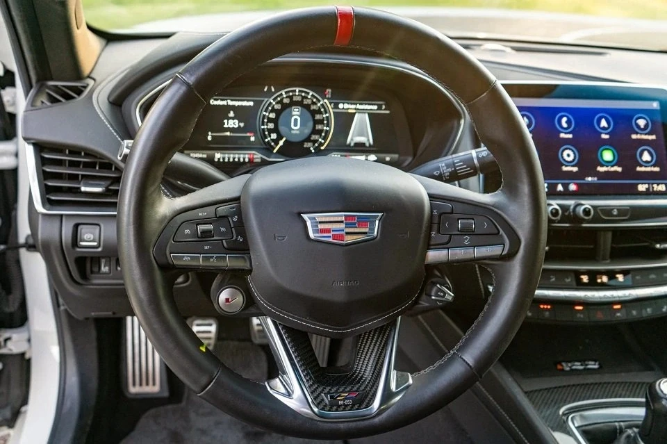 2022 Cadillac CT5-V Blackwing - Image 9 of 11